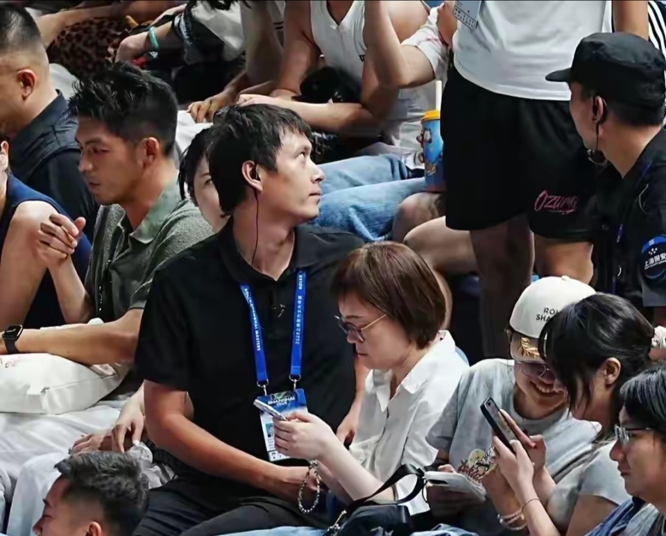 先是最近的, 下来